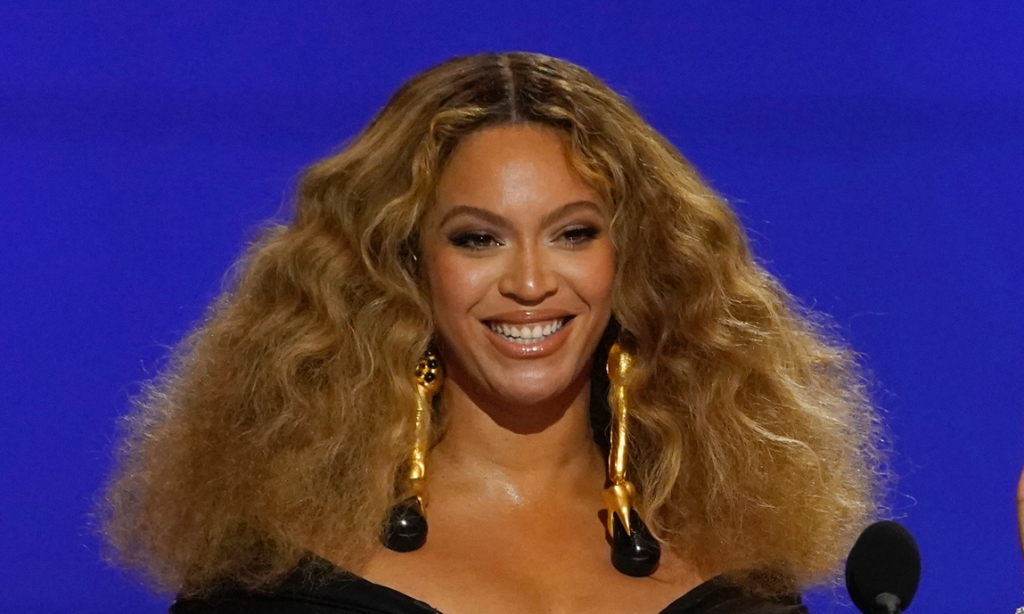 Beyoncé Releases New Single ‘Break My Soul’ A Little Early – Uppdate – Deadline