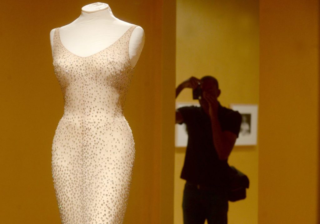 Collector Alleges That Historic Marilyn Monroe Dress Has Been Damaged – ARTnews.com
