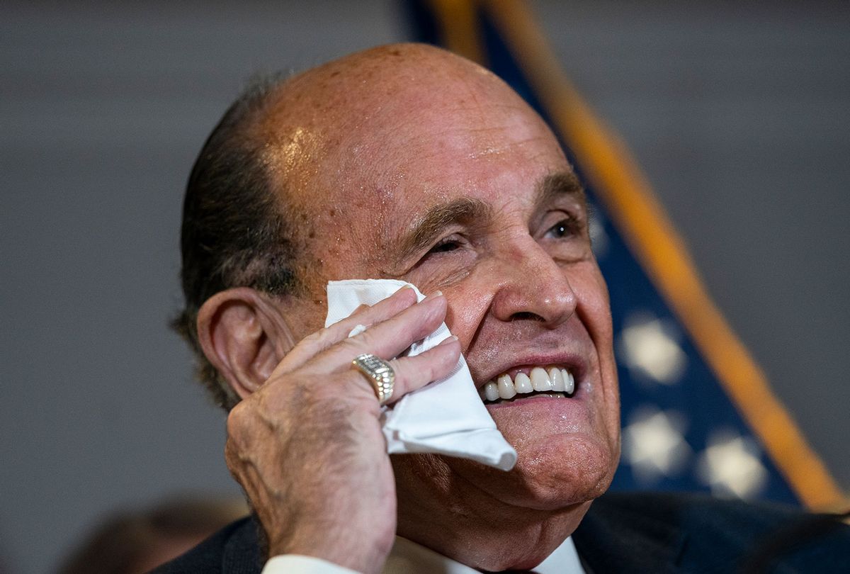 “He could have killed me”: Skepticism after video shows “slap” that made Giuliani cry “assault”