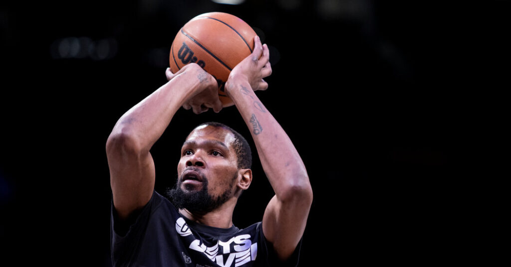 Kevin Durant Asks to Be Traded From the Nets