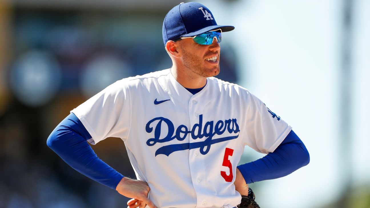 Los Angeles Dodgers' Freddie Freeman fires agents who led offseason contract talks