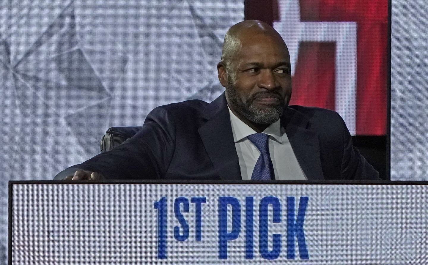 NBA Draft 2022 mock live tracker: Order, rumors, prospect rankings, news and analysis