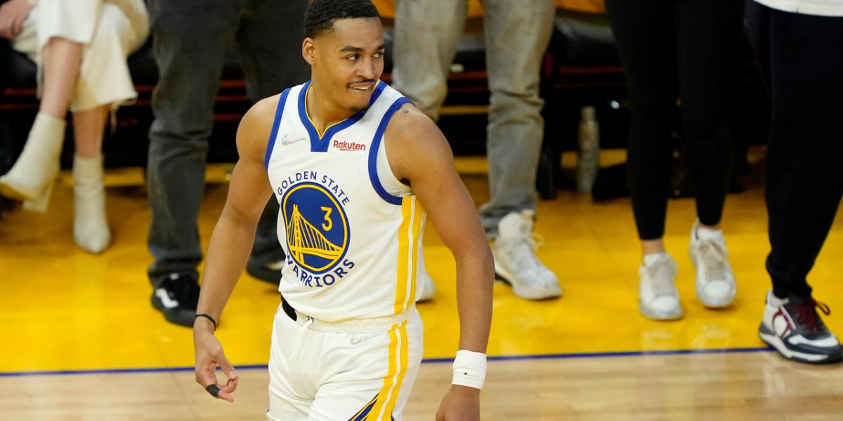 NBA Finals: Jordan Poole's classic reaction to non-goaltend call in Game 6