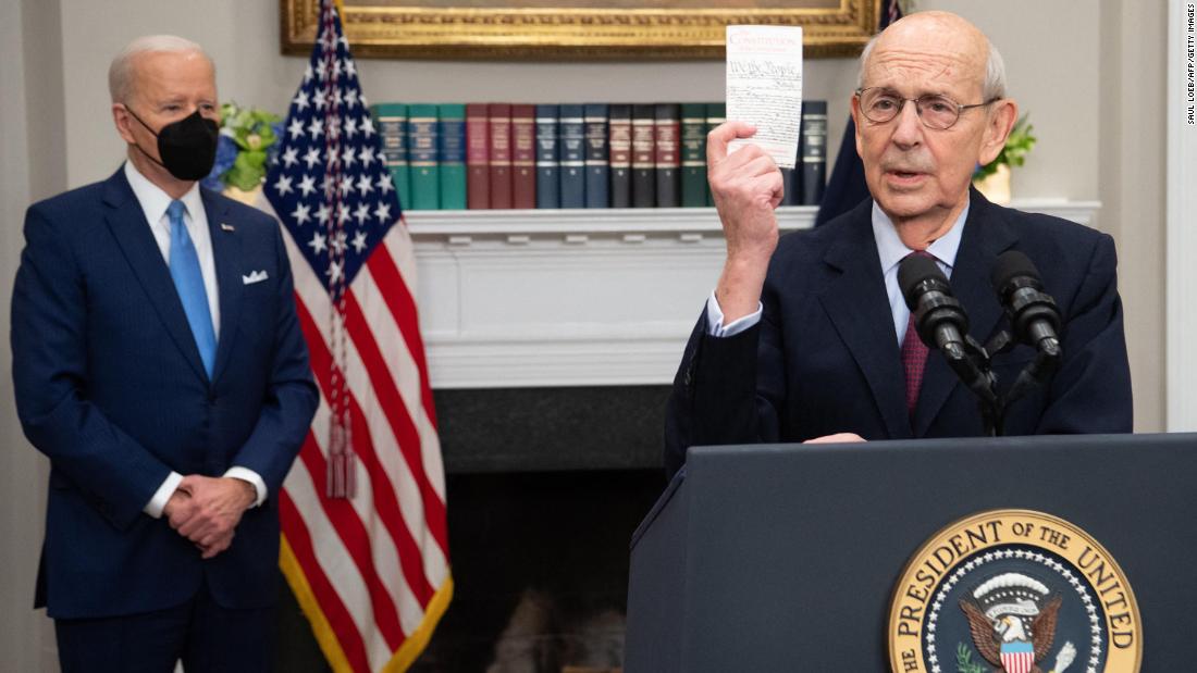 Stephen Breyer makes it official: He's leaving the Supreme Court on Thursday at noon