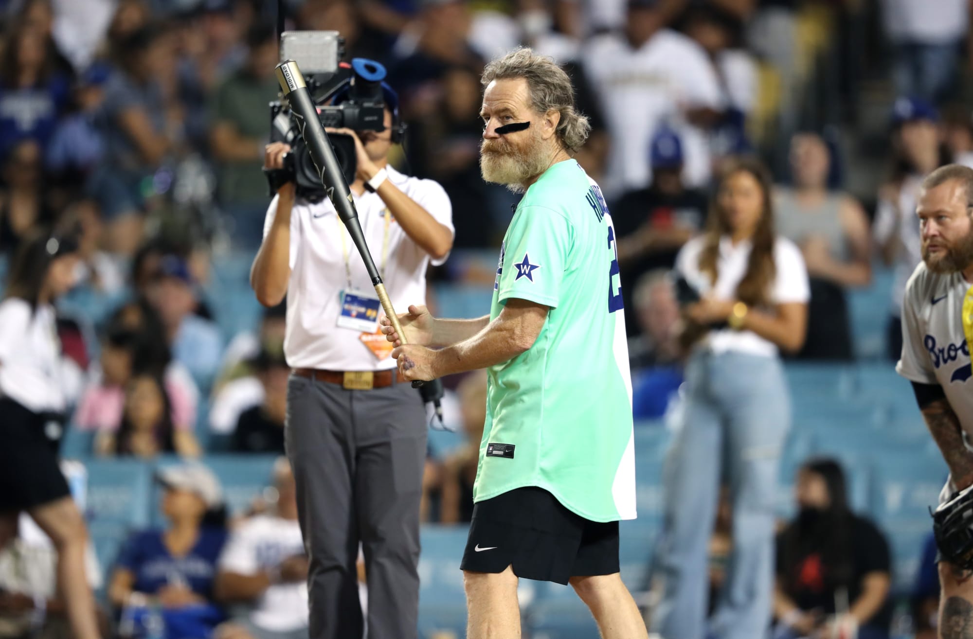 Bryan Cranston breaks bad, argues with ump in MLB All-Star Celebrity game (Video)