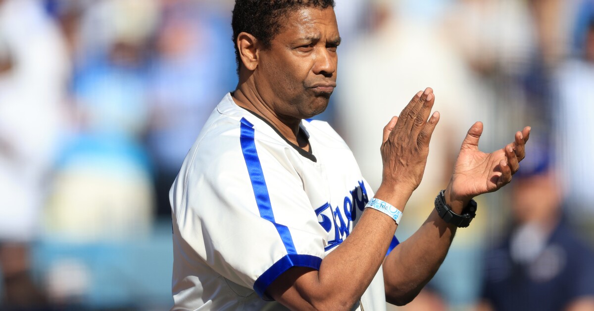 Denzel Washington honors Jackie Robinson with a speech at the MLB All-Star Game