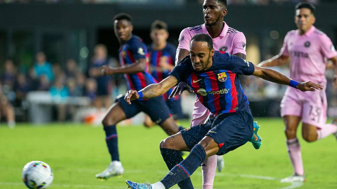 FC Barcelona forward Pierre-Emerick Aubameyang (17) kicks a shot against Inter Miami CF during the first half of a friendly soccer match at DRV PNK Stadium on Tuesday, July 19, 2022, in Fort Lauderdale, Fla.