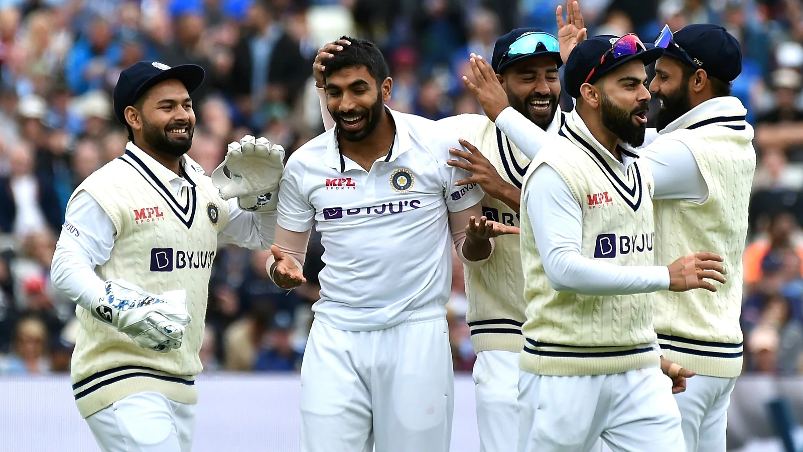 India vs England Live Score, 5th Test, Day 2: Rain returns to halt play; Bumrah's double-strike pegs back ENG
