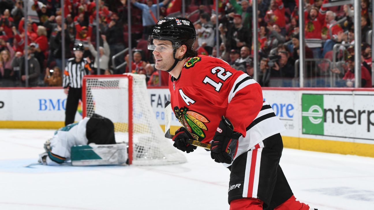 NHL trade grades - Chicago Blackhawks send Alex DeBrincat to Ottawa Senators for draft picks