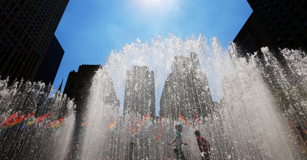 N.Y.C. Forecast This Week Shows Temperatures in the 90s